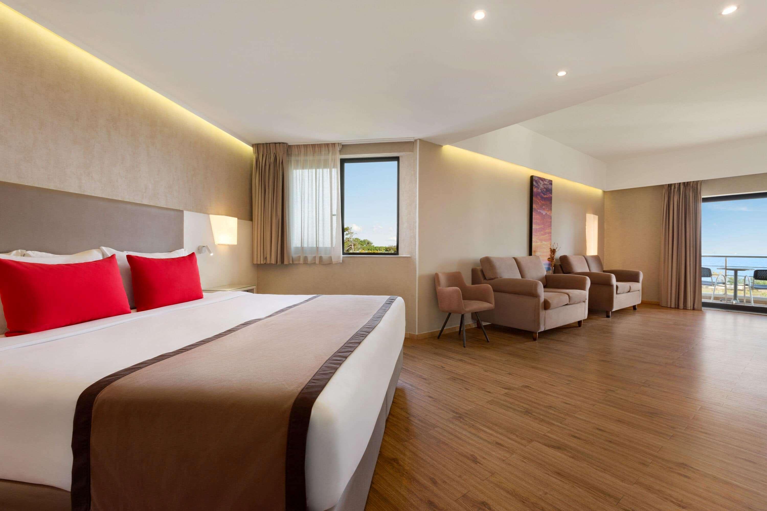 Ramada Plaza By Wyndham Thraki Hotell Alexandroupolis Exteriör bild Suite