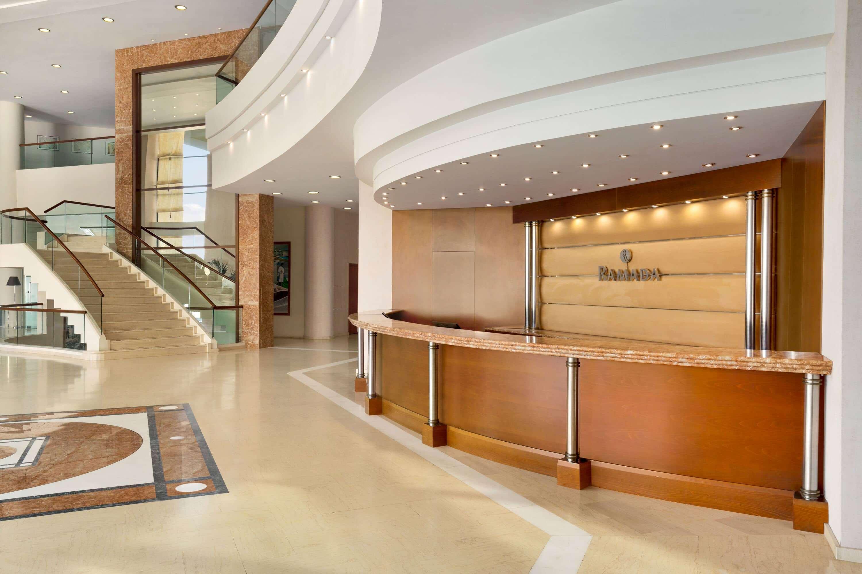 Ramada Plaza By Wyndham Thraki Hotell Alexandroupolis Exteriör bild The lobby of the hotel