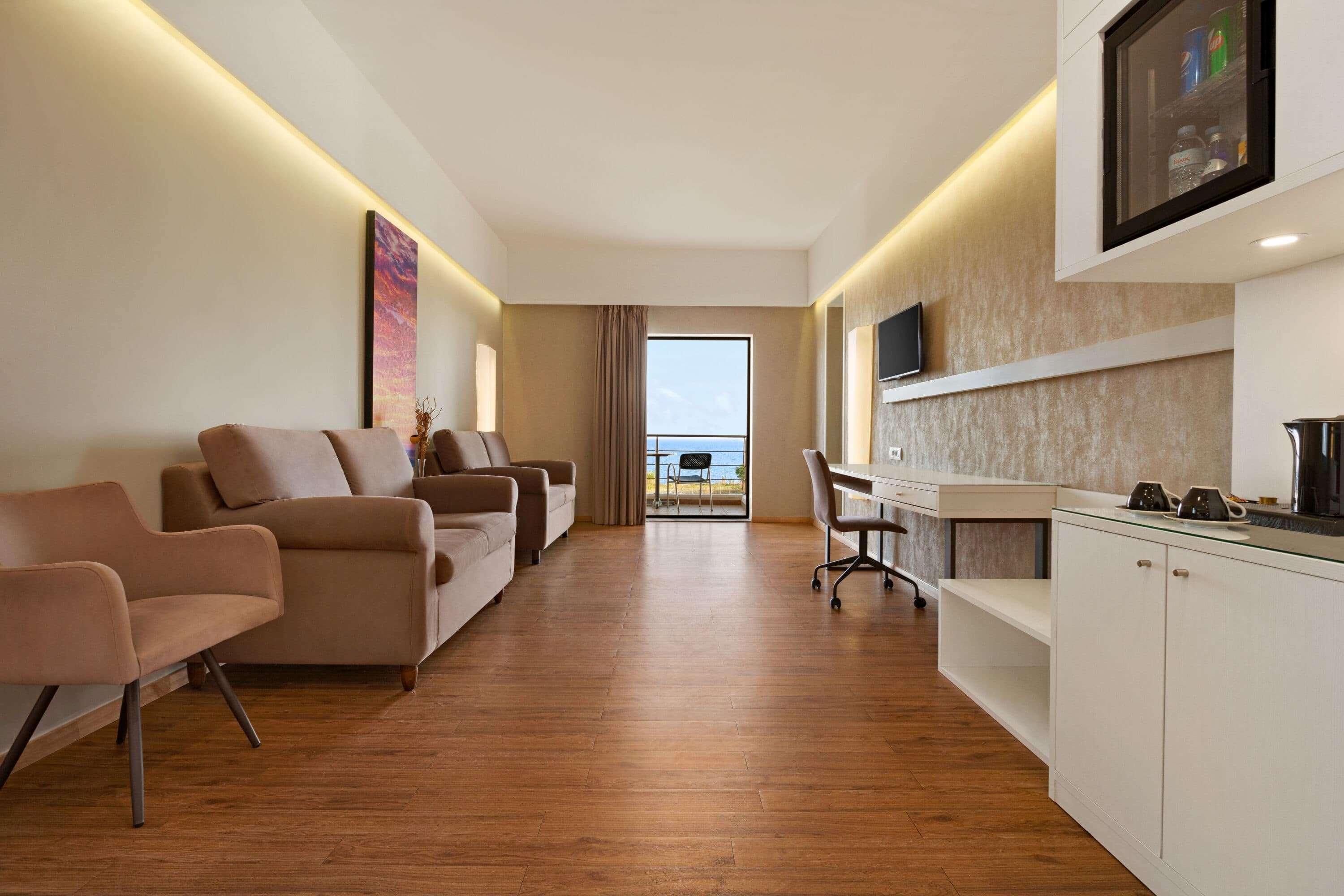 Ramada Plaza By Wyndham Thraki Hotell Alexandroupolis Exteriör bild A typical hotel room