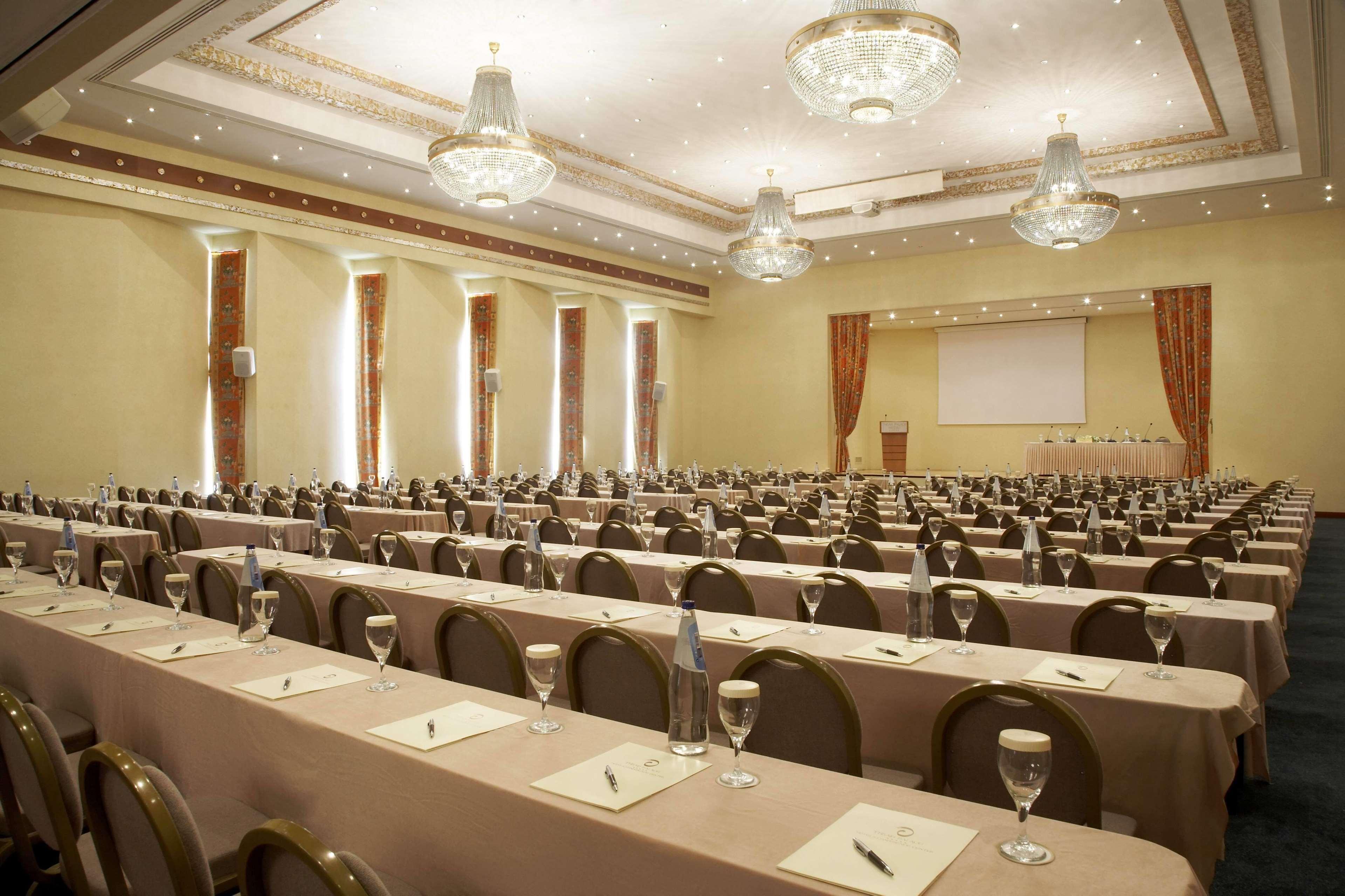 Ramada Plaza By Wyndham Thraki Hotell Alexandroupolis Exteriör bild The Grand Ballroom