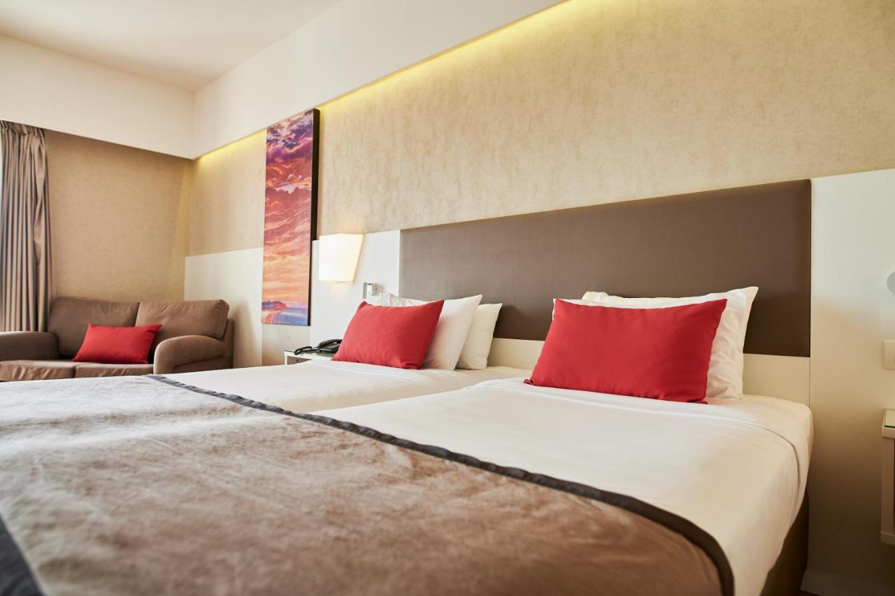 Ramada Plaza By Wyndham Thraki Hotell Alexandroupolis Exteriör bild A room at the hotel